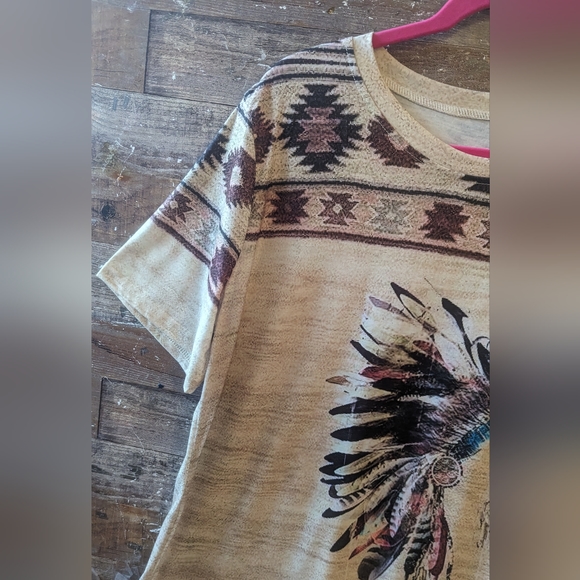 New Indian Head Dress Aztec Oatmeal Colored Tee - Picture 4 of 13